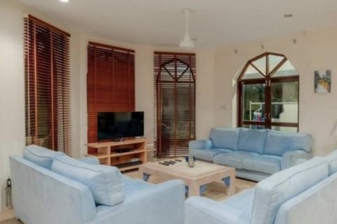 Вилла в Хуа Хине, Таиланд с 3 спальнями  № 114189 - фото 2