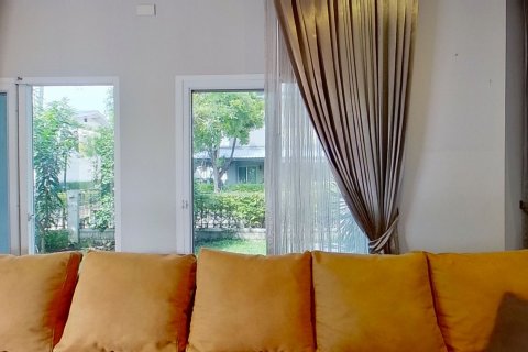 House in Bang Na, Bangkok, Thailand 5 bedrooms № 142819 - photo 6