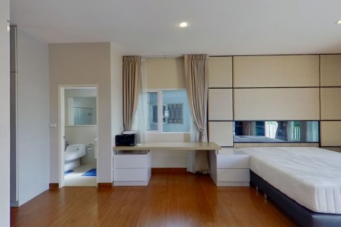 House in Bang Na, Bangkok, Thailand 5 bedrooms № 142819 - photo 14