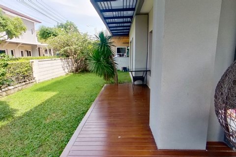 House in Bang Na, Bangkok, Thailand 5 bedrooms № 142819 - photo 4