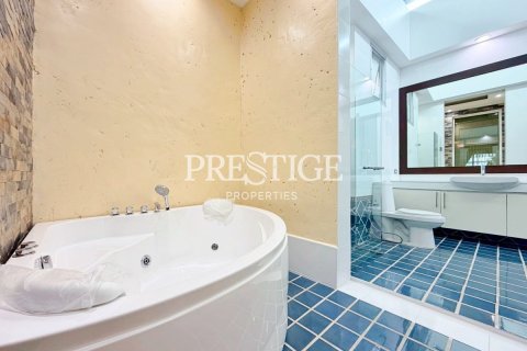 บ้านในพัทยา, ประเทศไทย 4 ห้องนอน № 197902 - รูปถ่าย 25