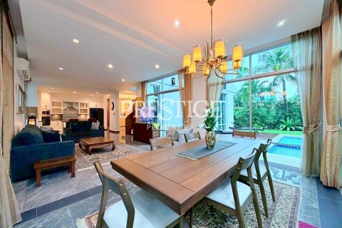 บ้านในพัทยา, ประเทศไทย 4 ห้องนอน № 197902 - รูปถ่าย 10