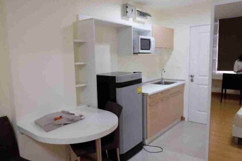 Condo à Bangkok, Thaïlande, 1 chambre № 208723 - photo 6