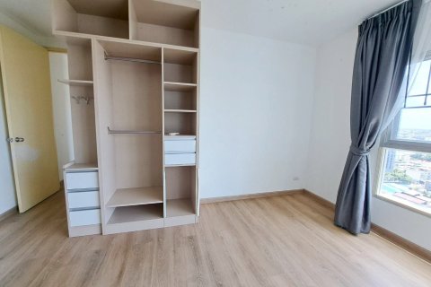 Condo in Bangkok, Thailand, 2 bedrooms  № 173768 - photo 8