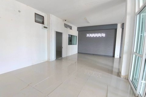 Townhouse in Saraburi, Thailand 3 bedrooms № 171704 - photo 5