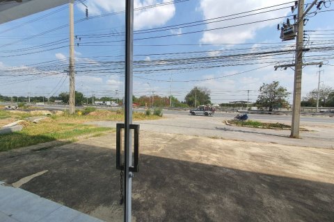 Townhouse in Saraburi, Thailand 3 bedrooms № 171704 - photo 4