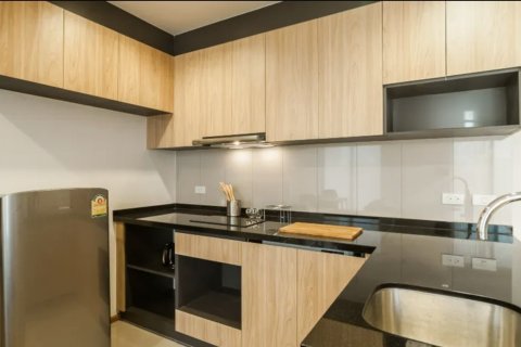 Condo à Watthana, Bangkok, Thaïlande, 2 chambres № 171709 - photo 3