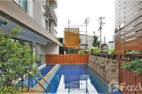 Студия в кондо в Ваттхане, Бангкок, Таиланд № 171707 - фото 5