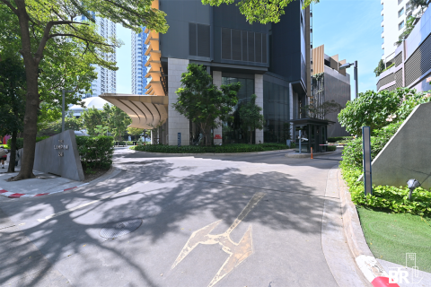 Condo in Bangkok, Thailand, 2 bedrooms № 188680 - photo 10