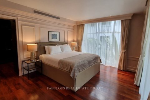 Villa in Phuket, Thailand 5 bedrooms № 179711 - photo 25