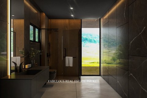 Villa in Bang Tao, Thailand 4 bedrooms № 179713 - photo 19
