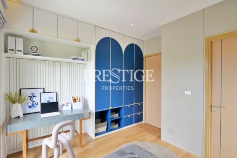 House in Pattaya, Thailand 4 bedrooms № 198608 - photo 23