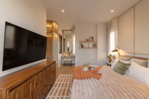 House in Pattaya, Thailand 4 bedrooms № 146689 - photo 10