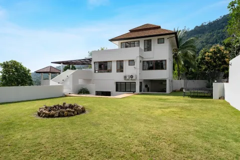 Villa in Ko Samui, Thailand 4 bedrooms № 148496 - photo 3