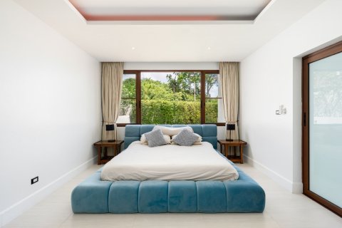 Villa in Ko Samui, Thailand 4 bedrooms № 148496 - photo 13