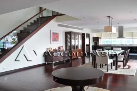Duplex in Watthana, Bangkok, Thailand 3 Schlafzimmer № 215109 - Foto 3