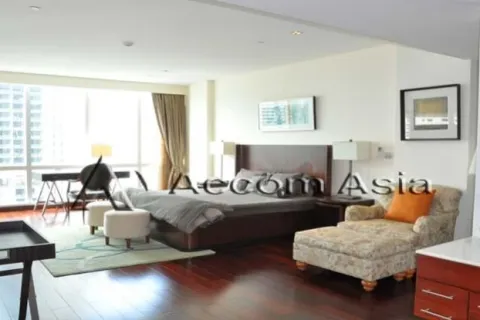 Duplex in Watthana, Bangkok, Thailand 3 Schlafzimmer № 215109 - Foto 7