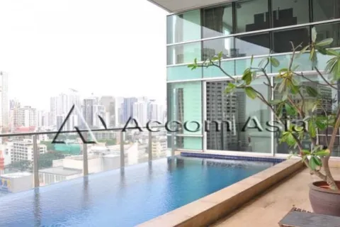 Dúplex de 3 dormitorios en Watthana, Bangkok, Tailandia № 215109