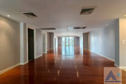 Penthouse in Watthana, Bangkok, Thailand 3 Schlafzimmer № 215113 - Foto 8