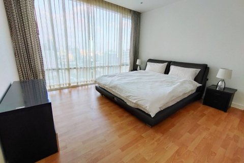 Condo in Bangkok, Thailand, 2 bedrooms  № 143113 - photo 5