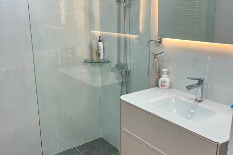 Кондоминиум с 1 спальней в Бангкоке, Таиланд № 143111 - фото 7