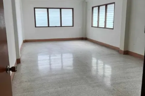 Gewerbeimmobilie in Bang Na, Bangkok, Thailand 1500 m2 № 216925 - Foto 8