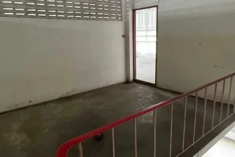 Gewerbeimmobilie in Bang Na, Bangkok, Thailand 1500 m2 № 216925 - Foto 13