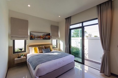 Villa in Hua Hin, Thailand 3 bedrooms № 169943 - photo 12