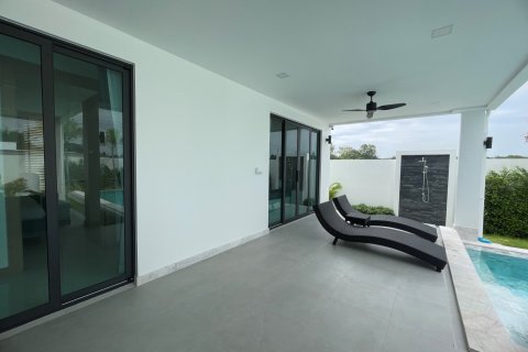 Villa à Hua Hin, Thaïlande 4 chambres № 169944 - photo 15