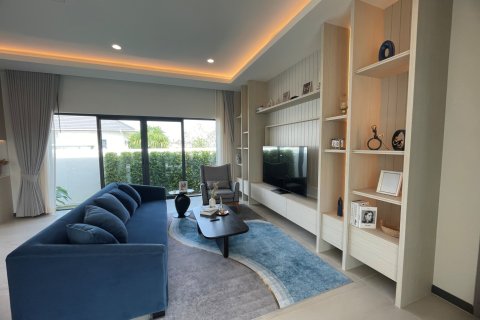 Villa in Hua Hin, Thailand 3 bedrooms № 169949 - photo 6