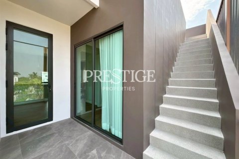 House in Pattaya, Thailand 4 bedrooms № 197720 - photo 25