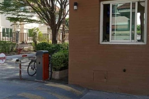 Дом в Банг Каео, Таиланд с 3 спальнями  № 155792 - фото 2