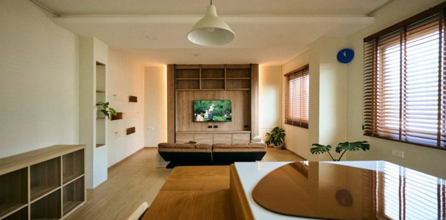 Кондоминиум с 2 спальнями в Бангкоке, Таиланд № 155787