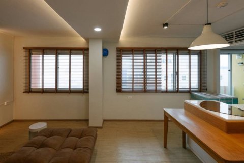 Кондоминиум с 2 спальнями в Бангкоке, Таиланд № 155787 - фото 9