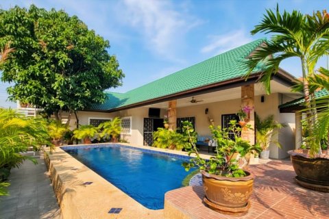 Вилла в Хуа Хине, Таиланд с 2 спальнями  № 155789 - фото 1