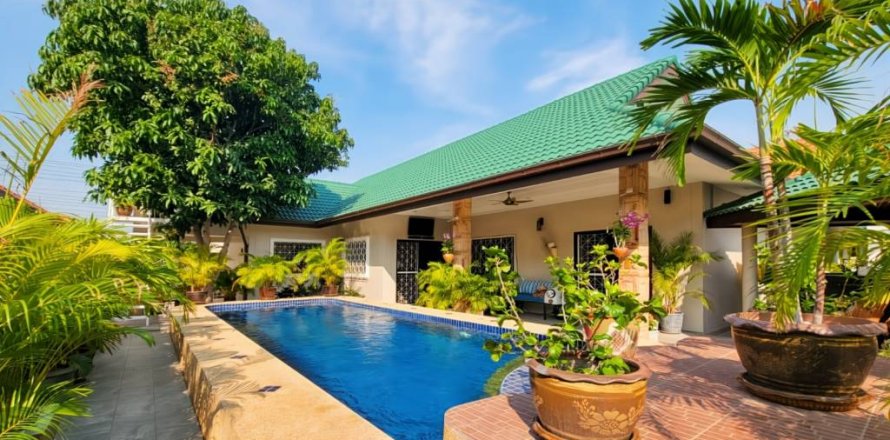 Вилла в Хуа Хине, Таиланд с 2 спальнями  № 155789