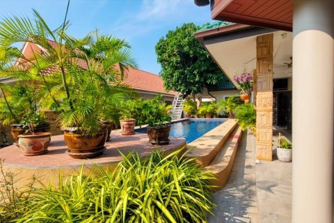 Вилла в Хуа Хине, Таиланд с 2 спальнями  № 155789 - фото 4