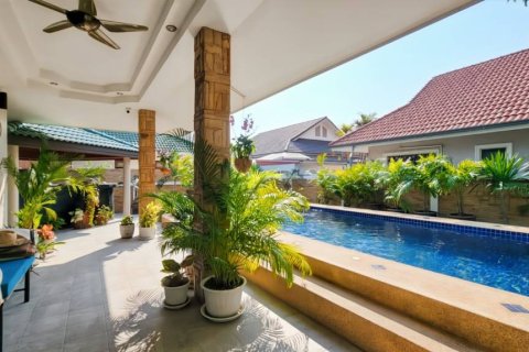 Вилла в Хуа Хине, Таиланд с 2 спальнями  № 155789 - фото 3