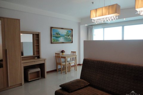 Studio dans le Condo à Pattaya, Thaïlande  № 176504 - photo 7