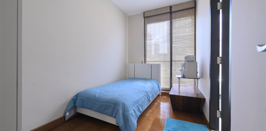 Condo in Bangkok, Thailand, 2 bedrooms № 184426