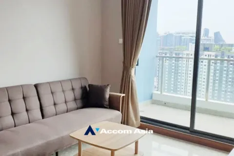 Condo à Huai Khwang, Bangkok, Thaïlande, 2 chambres № 217259