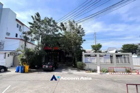 Haus in Wang Thonglang, Bangkok, Thailand 4 Schlafzimmer № 217258 - Foto 24