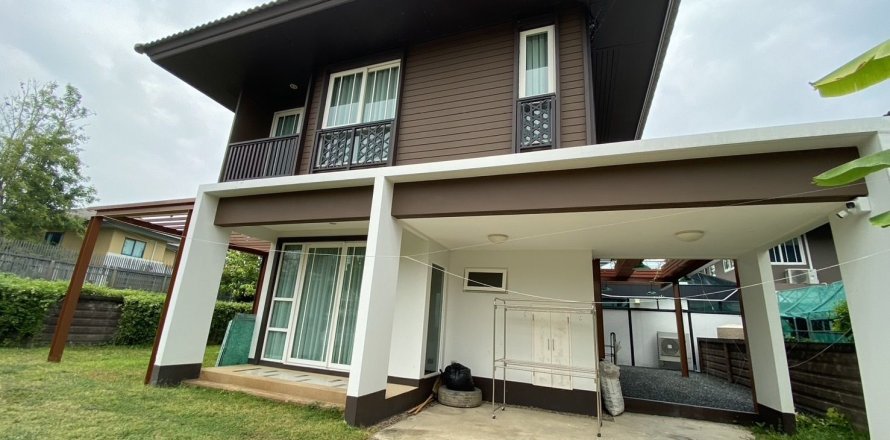 House in Chiang Mai, Thailand 9 bedrooms № 158288