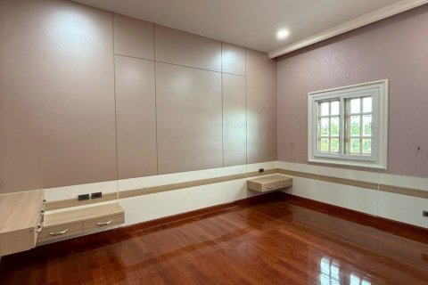 Maison à Lak Si, Bangkok, Thaïlande 4 chambres № 158287 - photo 7