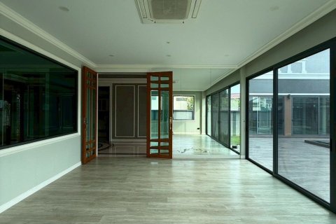 Maison à Lak Si, Bangkok, Thaïlande 4 chambres № 158287 - photo 4