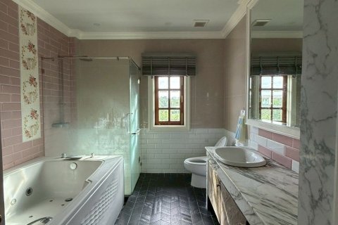 Maison à Lak Si, Bangkok, Thaïlande 4 chambres № 158287 - photo 16