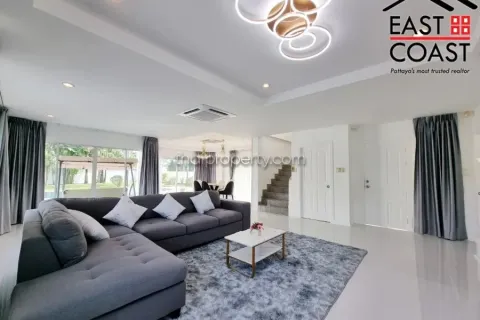 Casa de 3 dormitorios en Pattaya, Tailandia № 212689 - foto 3
