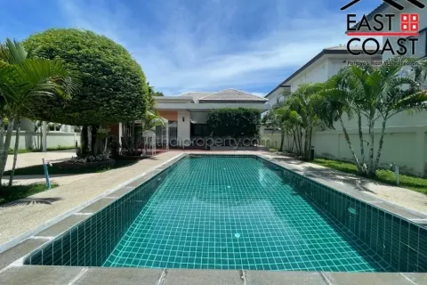 Casa de 3 dormitorios en Pattaya, Tailandia № 212690 - foto 4