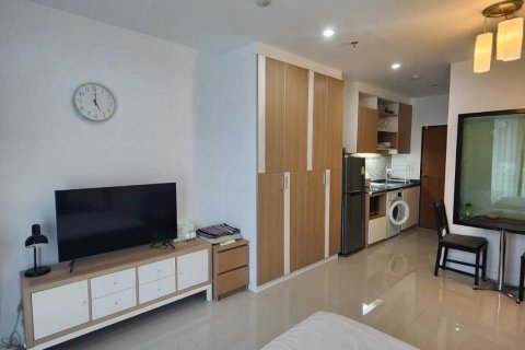 Studio dans le Condo à Phuket, Thaïlande  № 137677 - photo 8