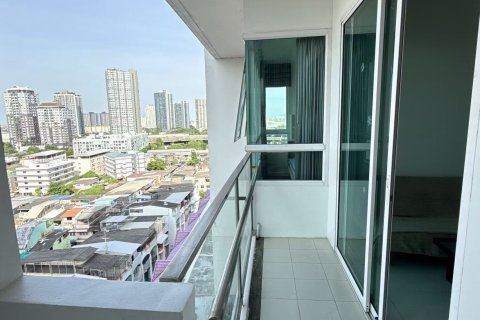 Кондоминиум с 2 спальнями в Ваттхане, Бангкок, Таиланд № 137037 - фото 10